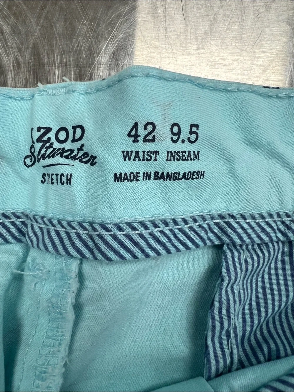 Izod Light Blue Printed Men’s Flat Front Shorts 42
